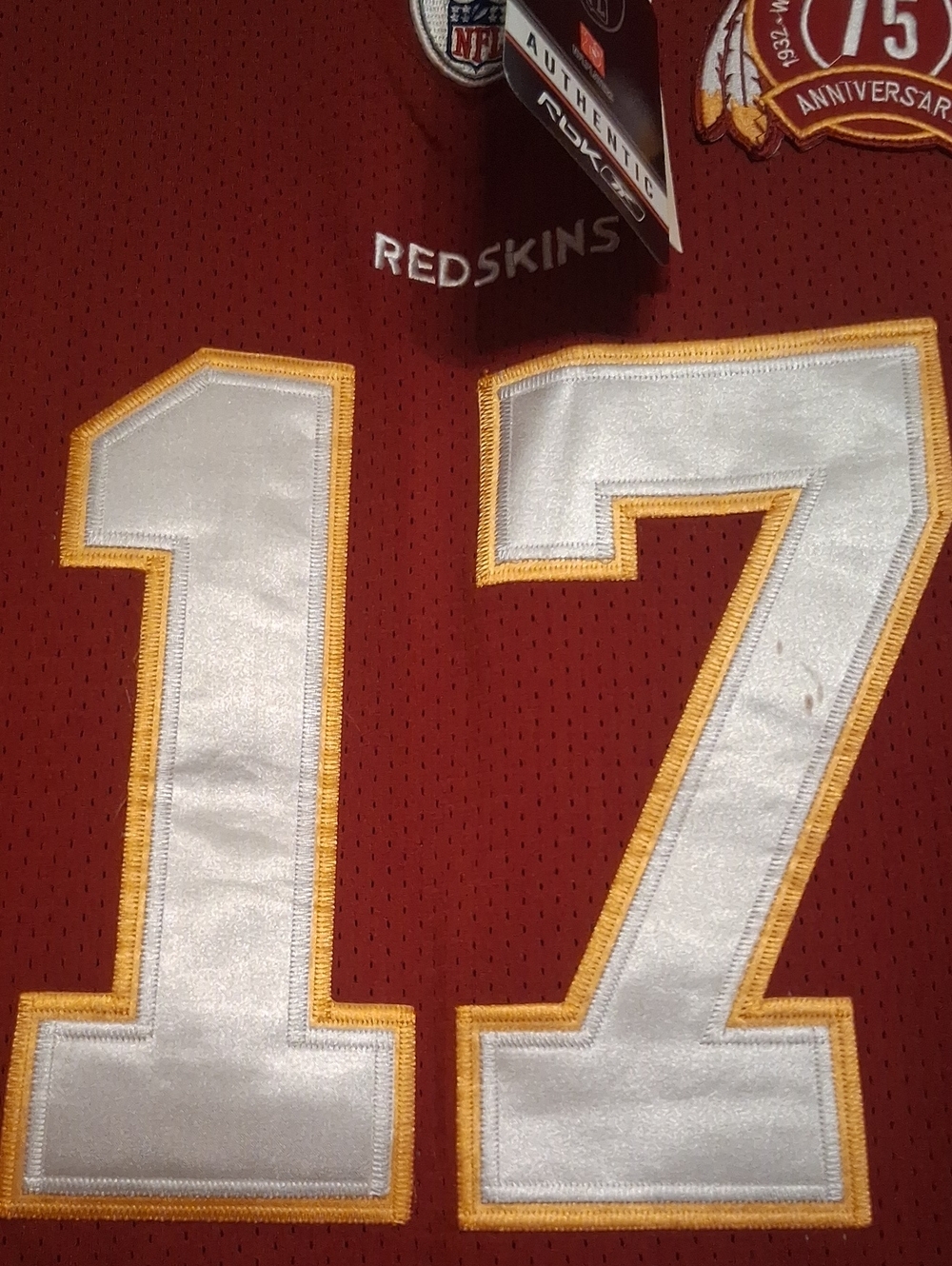 Redskins NFL Team Red Short-Sleeve Jersey - #17 Size 48 - Picture 8 of 10